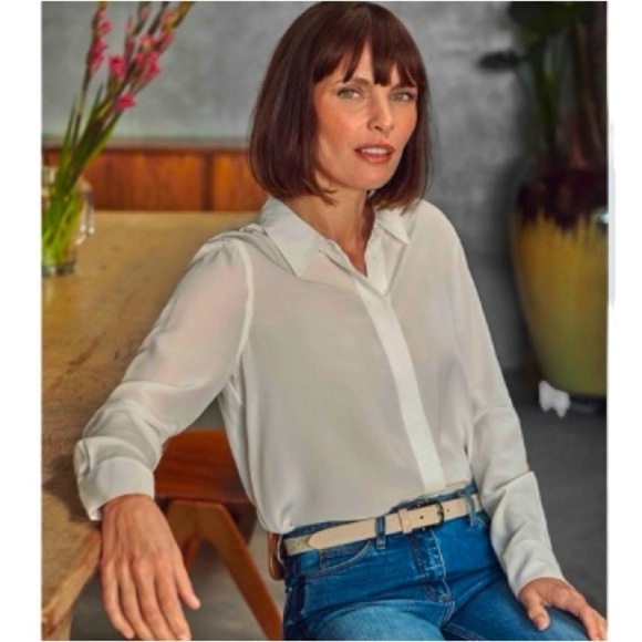 Pure Collection Chic Soft Gray silk viscose versatile button-down blouse, work - Picture 1 of 9
